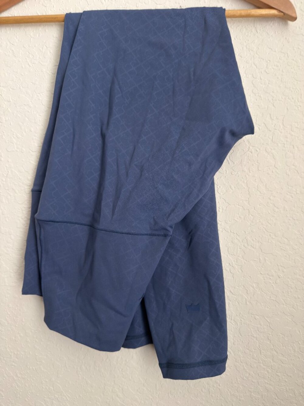SHEFIT 1Luxe Leggings Blue Tonal Print Size 1Luxe Style 140003.      (F)